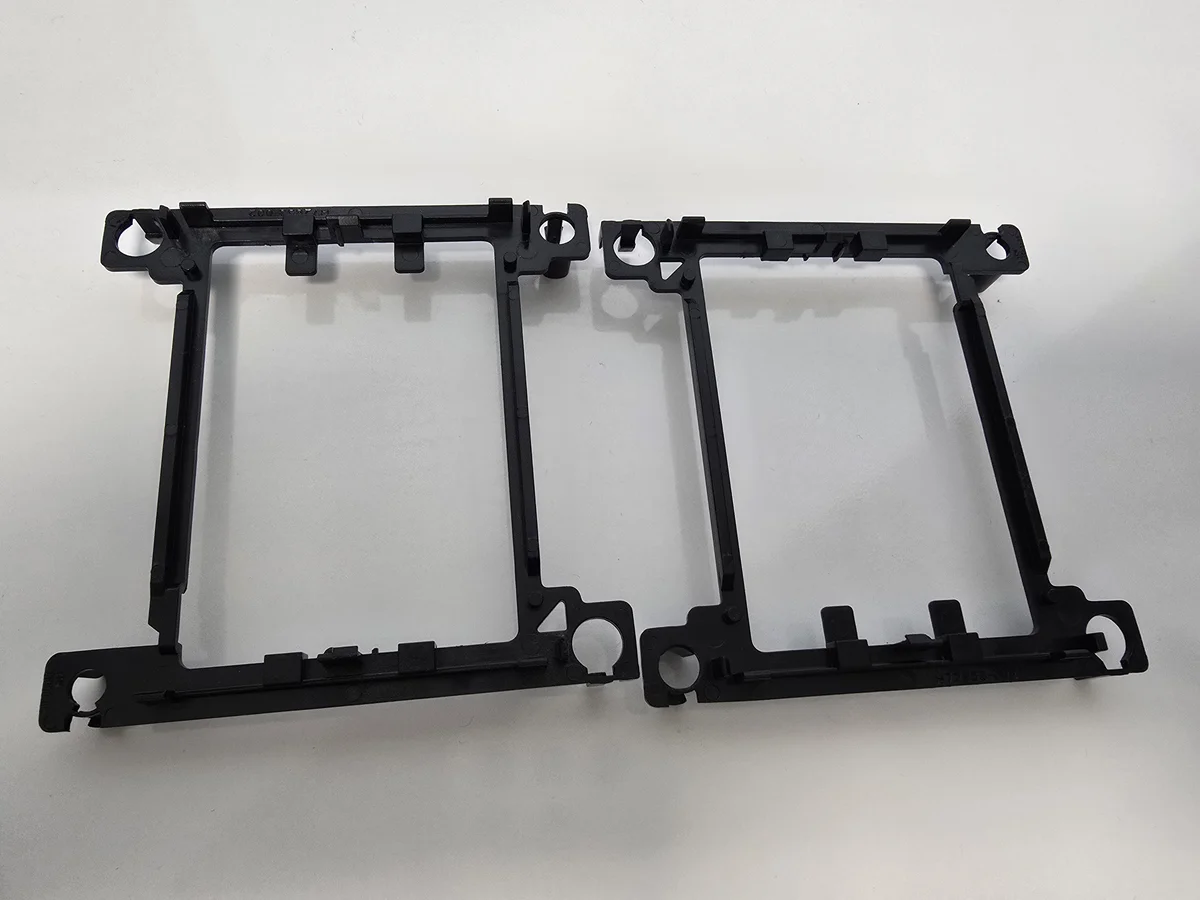 잘못 구매한 Square ILM 브래킷 — 이게 안 맞는다는 걸 조립하려다 알았다